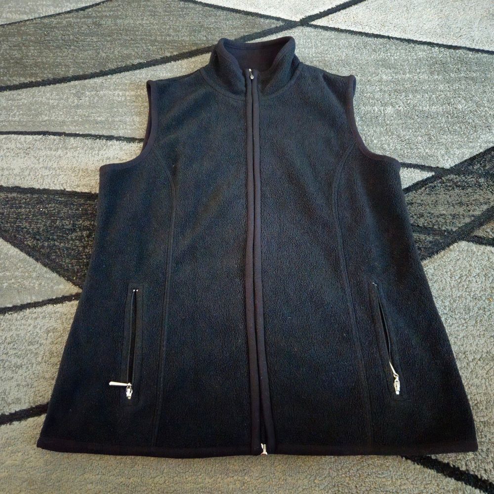 Karen Scott Sport Black Sweater Vest